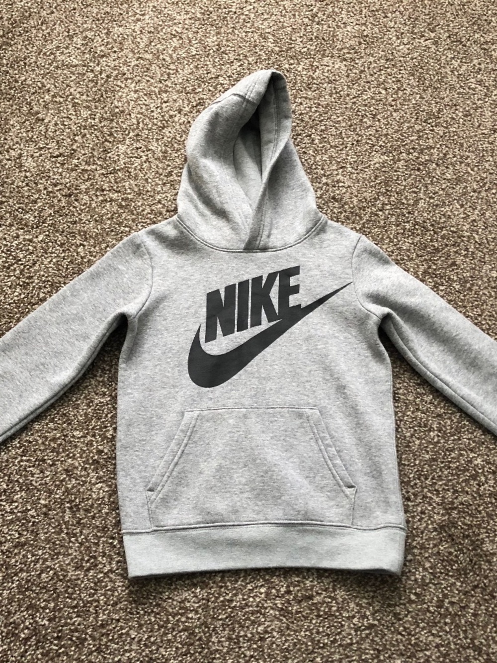 NIKE Hoodie Boy size 5-6 yrs (110-116cm)